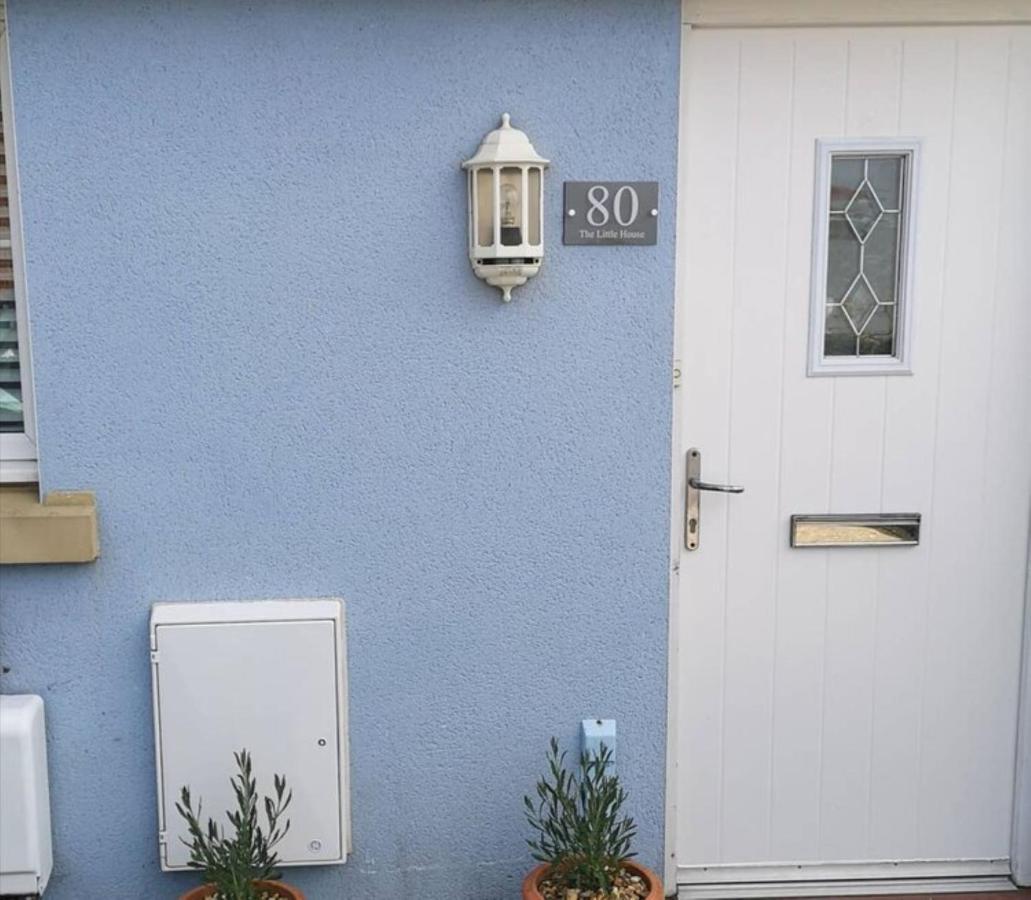 The Little House, Boutique Home Near The Sea 치체스터 외부 사진